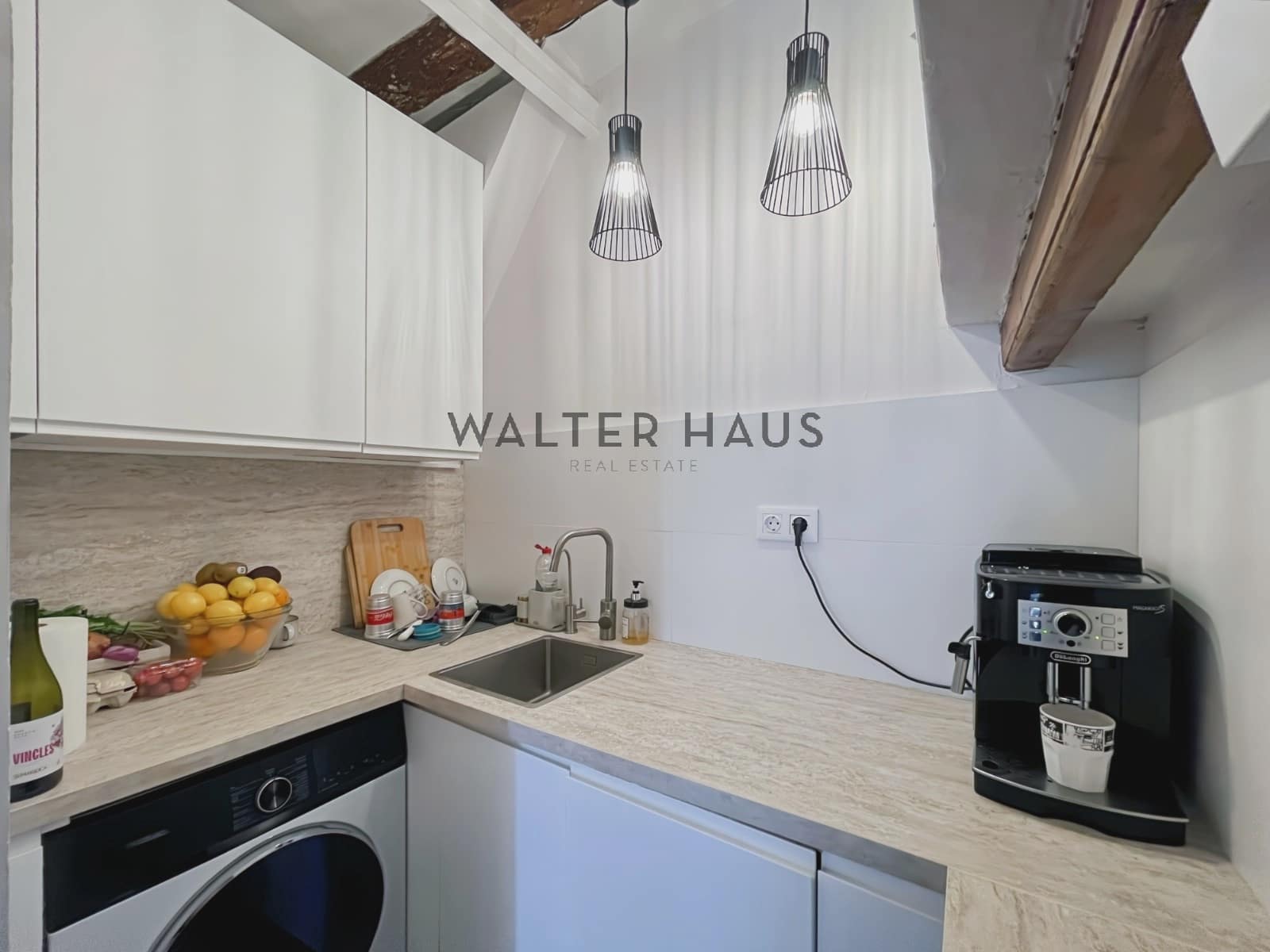 2 soverom Leilighet til leie i Barcelona by - € 1 800 (Ref: 8567136)