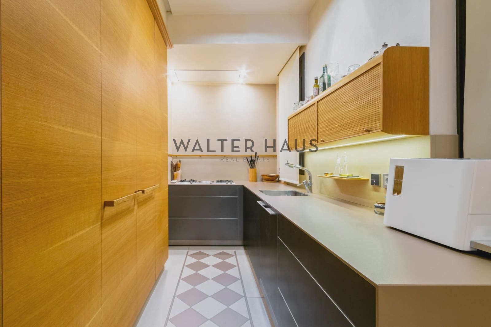 2 soveværelse Lejlighed til salg i Barcelona by - € 1.800.000 (Ref: 8580956)