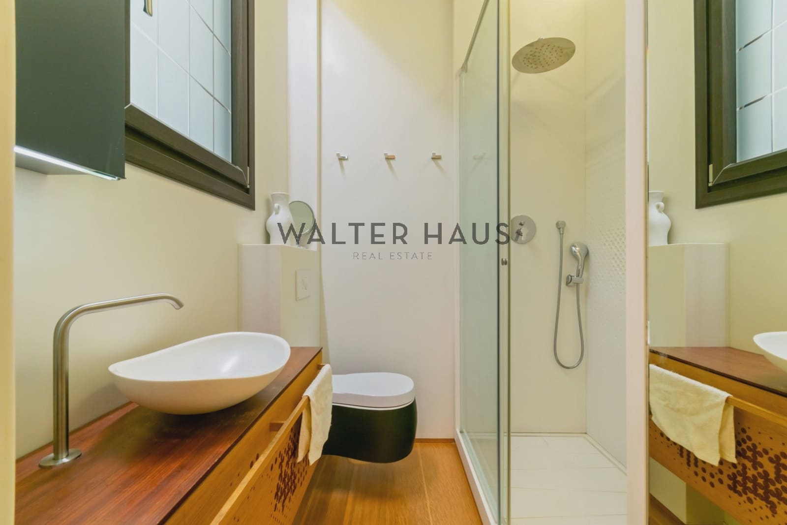 2 soveværelse Lejlighed til salg i Barcelona by - € 1.800.000 (Ref: 8580956)