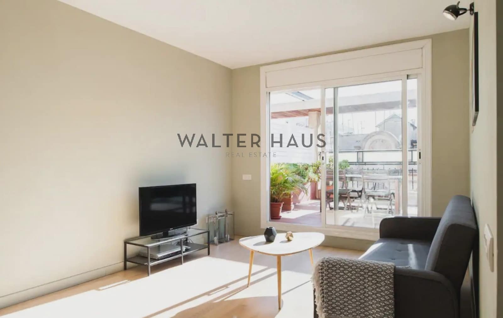 2 soveværelse Penthouse til salg i Barcelona by med swimmingpool - € 580.000 (Ref: 8592543)