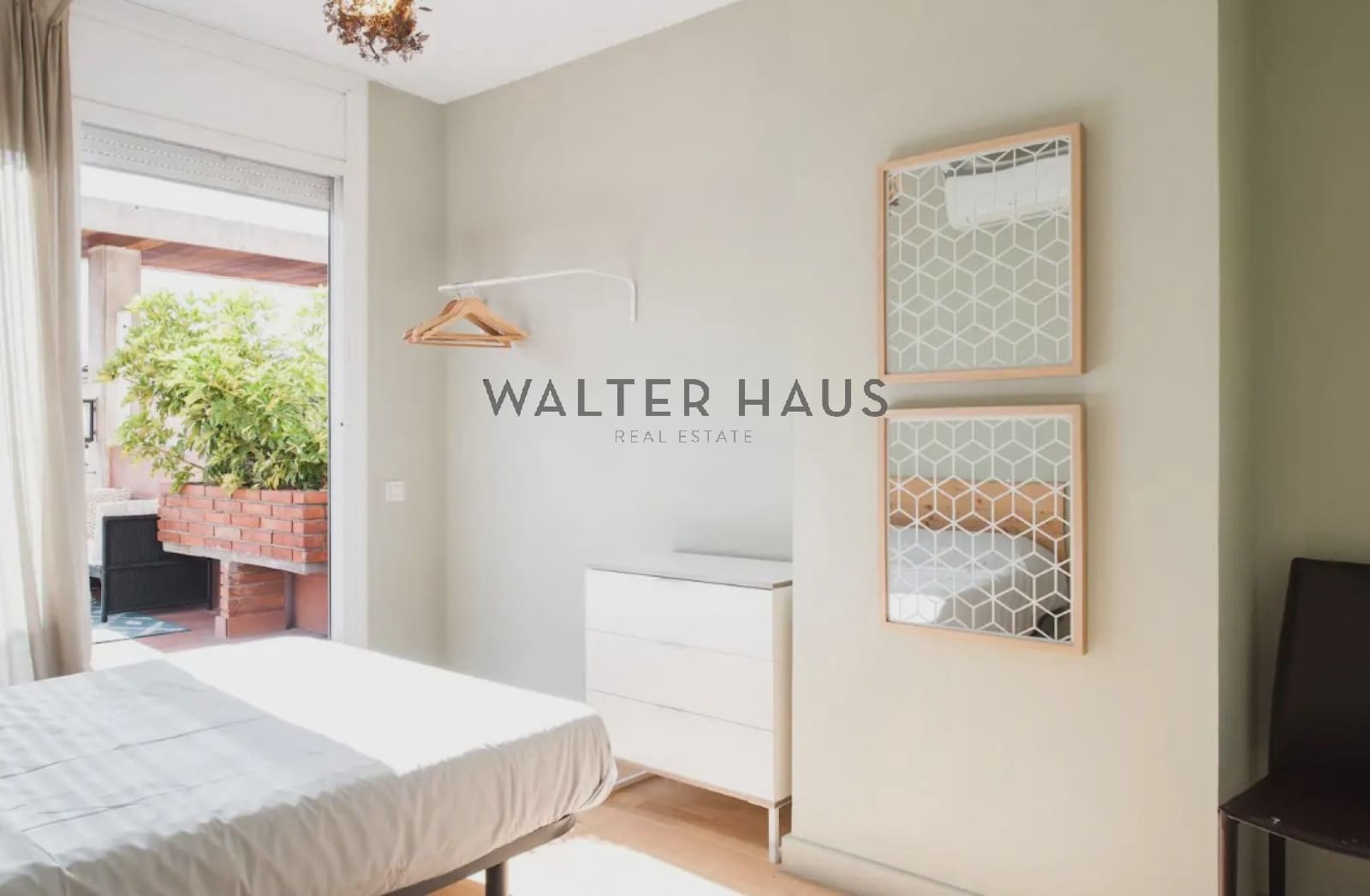 2 soveværelse Penthouse til salg i Barcelona by med swimmingpool - € 580.000 (Ref: 8592543)