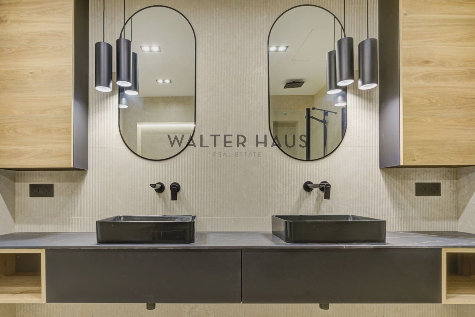 3 soveværelse Lejlighed til salg i Barcelona by med swimmingpool - € 829.000 (Ref: 8600733)