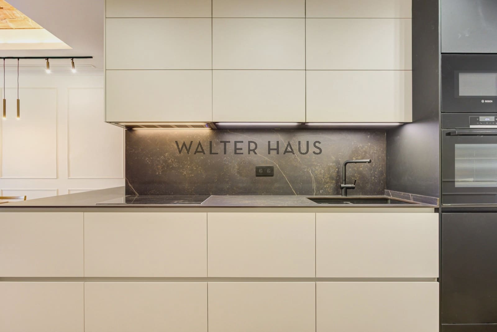 3 soveværelse Lejlighed til salg i Barcelona by med swimmingpool - € 829.000 (Ref: 8600733)