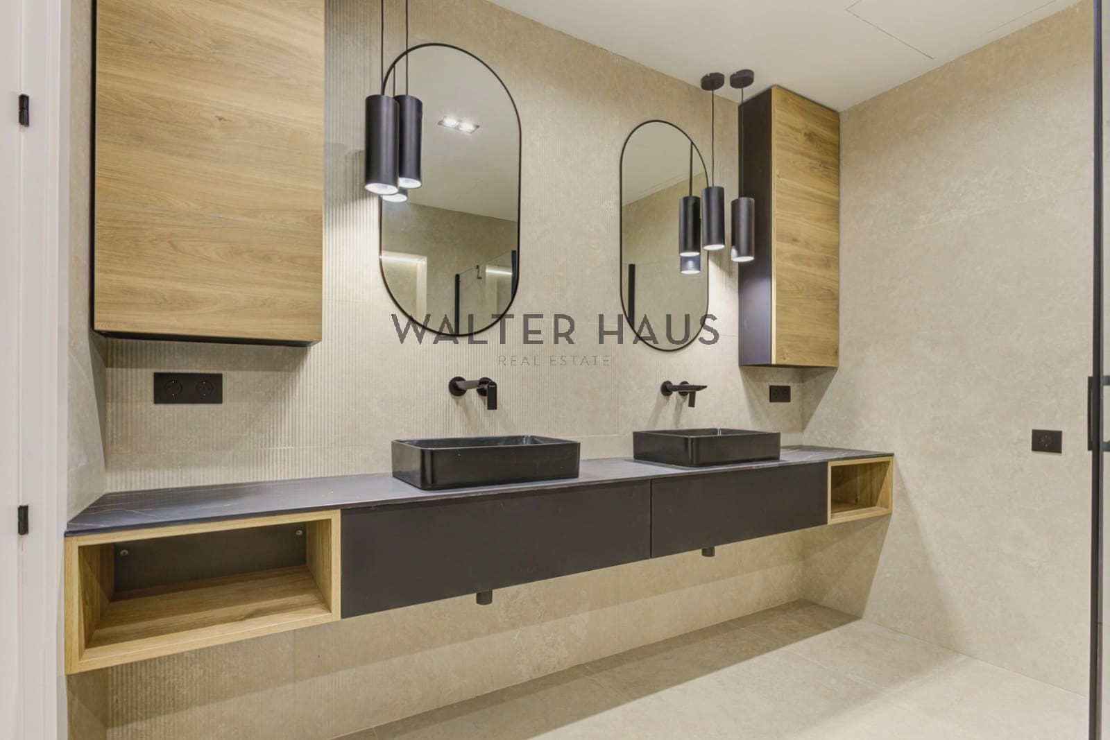 3 soveværelse Lejlighed til salg i Barcelona by med swimmingpool - € 829.000 (Ref: 8600733)