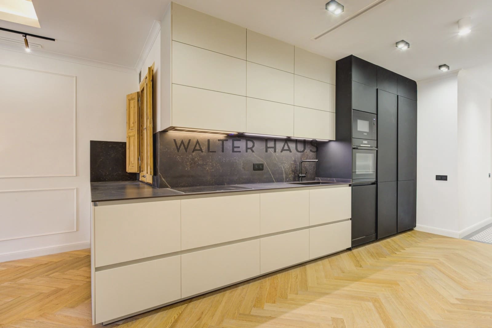 3 soveværelse Lejlighed til salg i Barcelona by med swimmingpool - € 829.000 (Ref: 8600733)