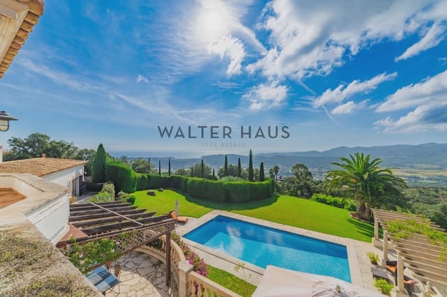 4 bedroom Villa for sale in Platja d'Aro, Castell-Platja d'Aro with pool - € 2,600,000 (Ref: 8602780)