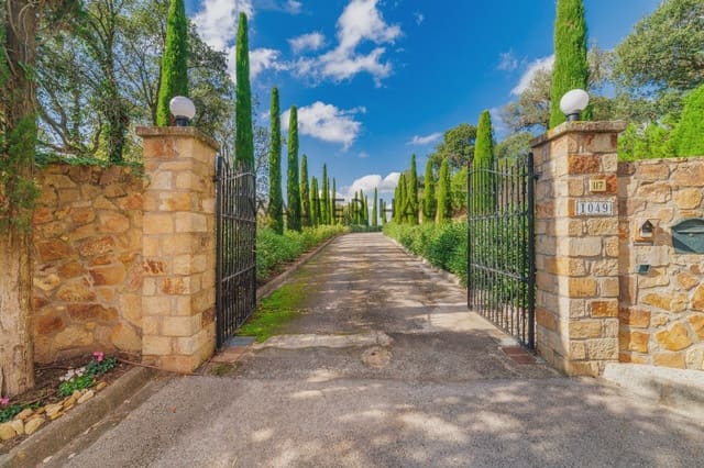 4 bedroom Villa for sale in Platja d'Aro, Castell-Platja d'Aro with pool - € 2,600,000 (Ref: 8602780)