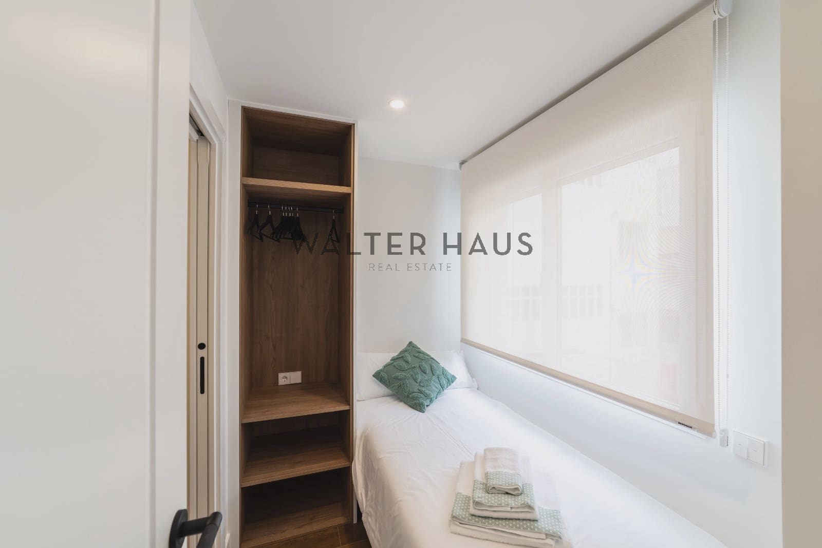 4 quarto Apartamento para arrendar em Madrid cidade com piscina - 6 500 € (Ref: 8613928)