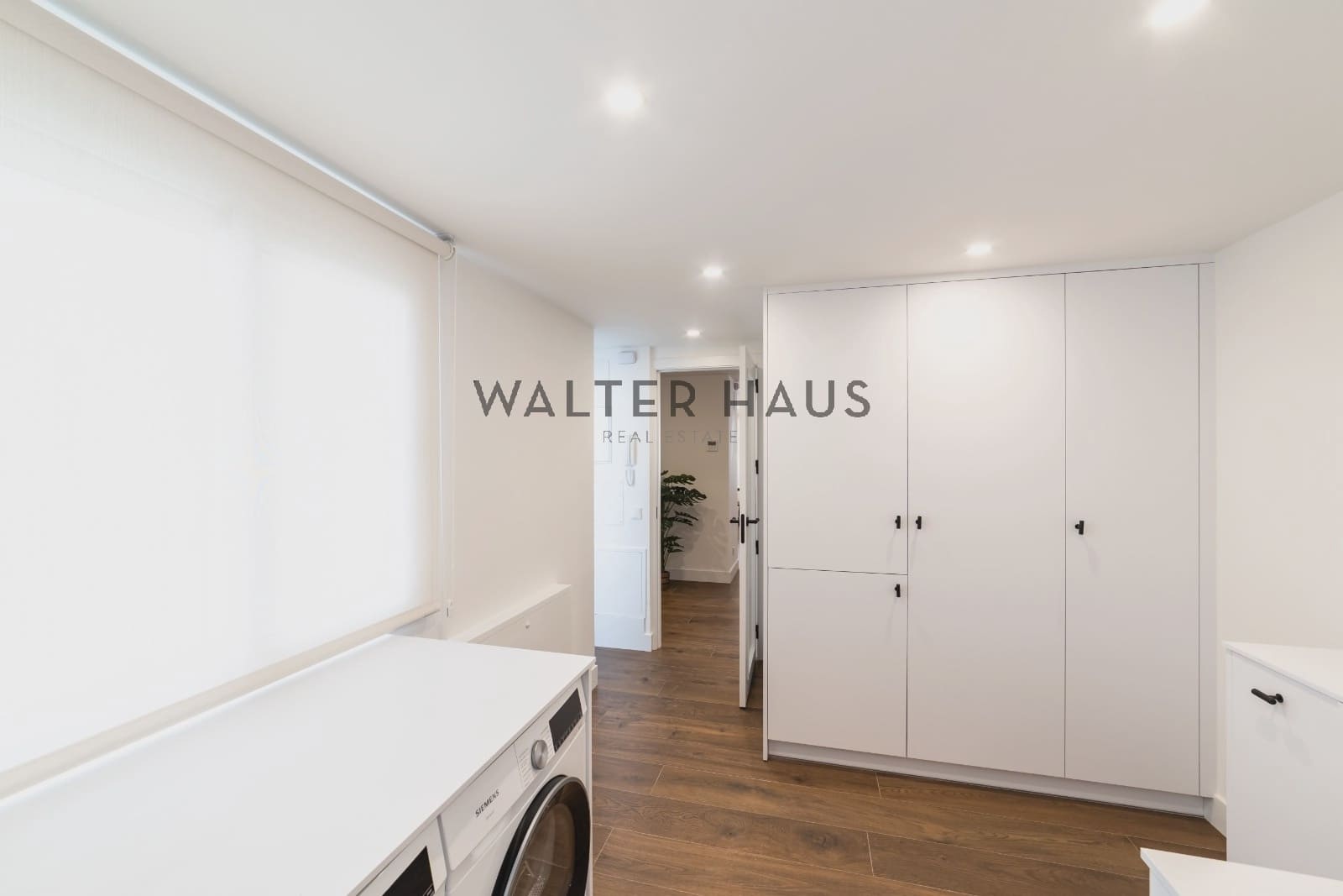 4 quarto Apartamento para arrendar em Madrid cidade com piscina - 6 500 € (Ref: 8613928)