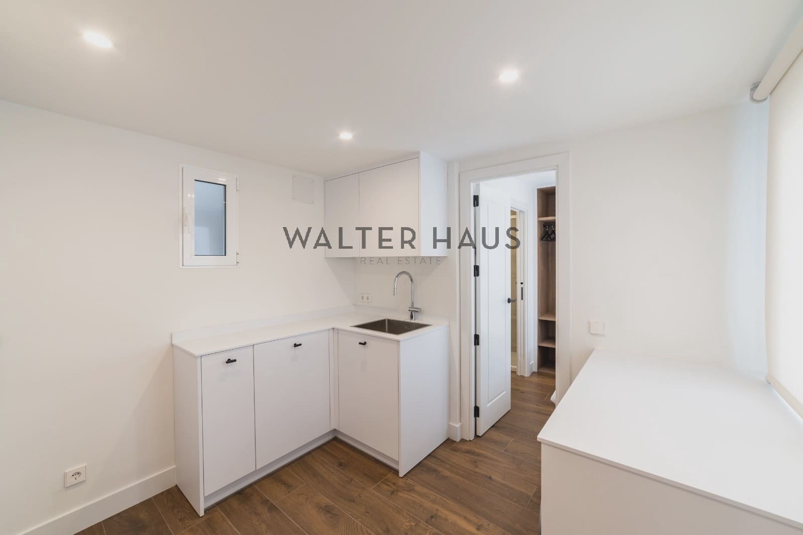 4 quarto Apartamento para arrendar em Madrid cidade com piscina - 6 500 € (Ref: 8613928)