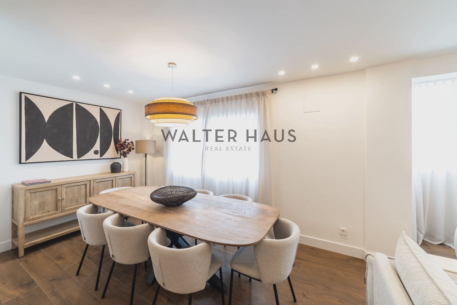 4 quarto Apartamento para arrendar em Madrid cidade com piscina - 6 500 € (Ref: 8613928)