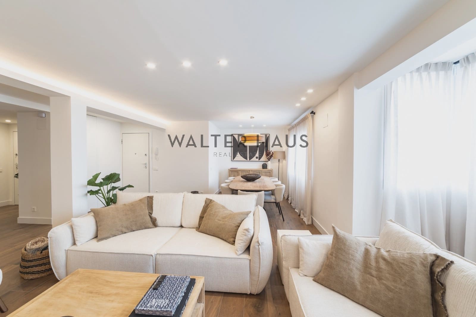 4 quarto Apartamento para arrendar em Madrid cidade com piscina - 6 500 € (Ref: 8613928)