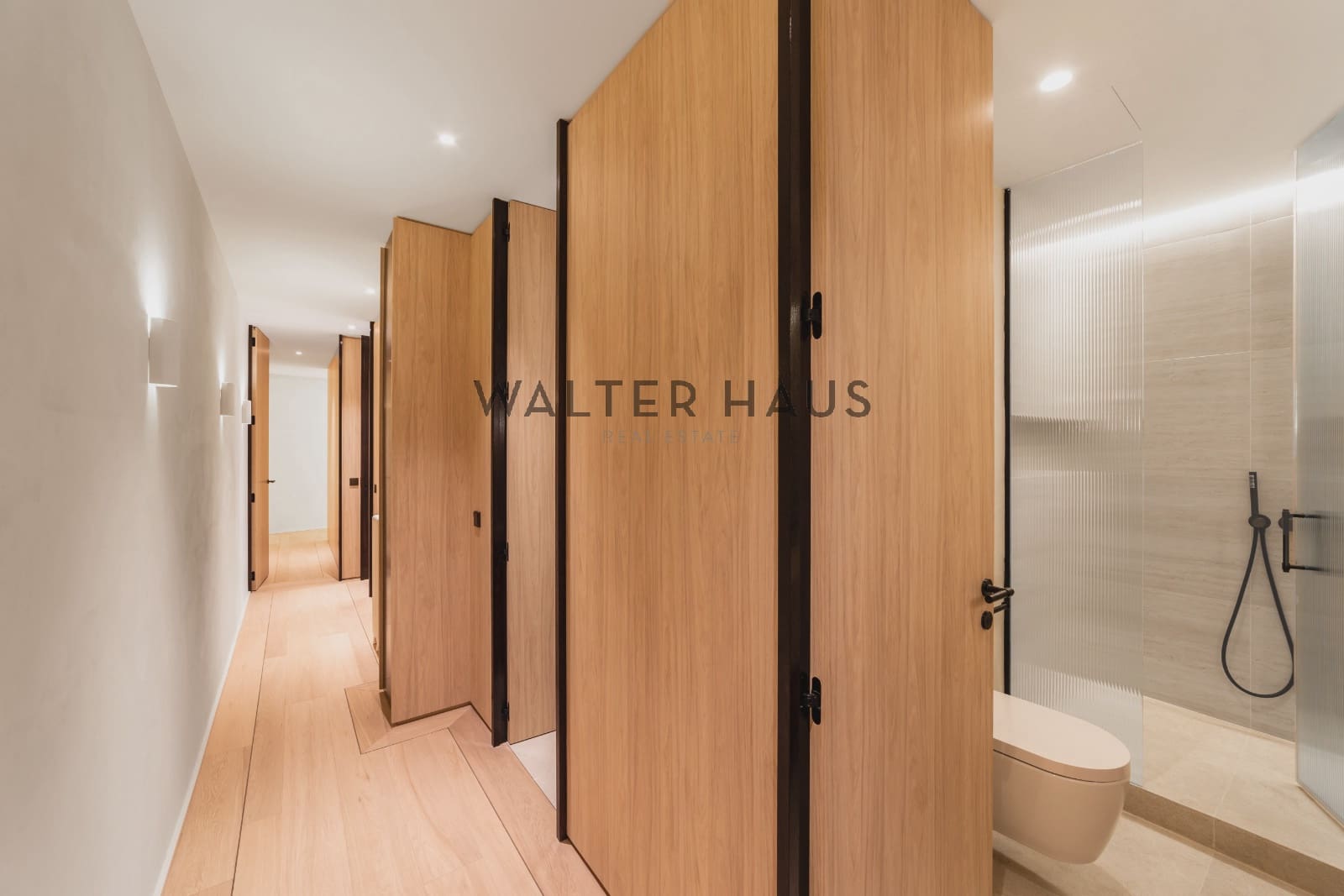 4 soveværelse Lejlighed til salg i Madrid by - € 2.490.000 (Ref: 8617638)