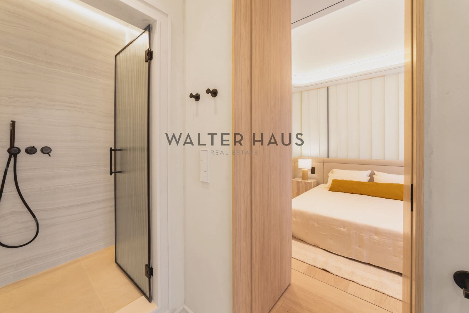 4 soveværelse Lejlighed til salg i Madrid by - € 2.490.000 (Ref: 8617638)