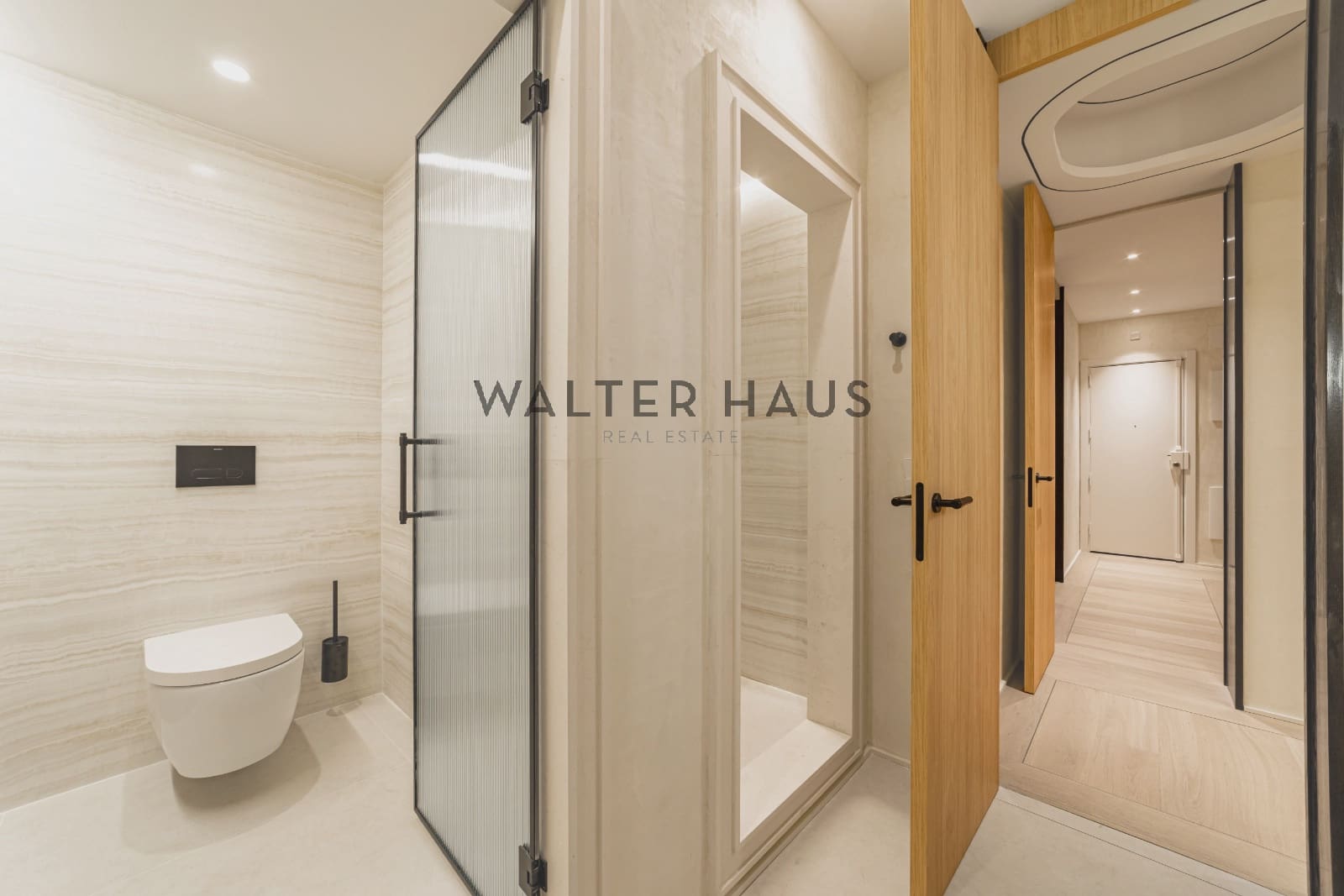 4 soveværelse Lejlighed til salg i Madrid by - € 2.490.000 (Ref: 8617638)