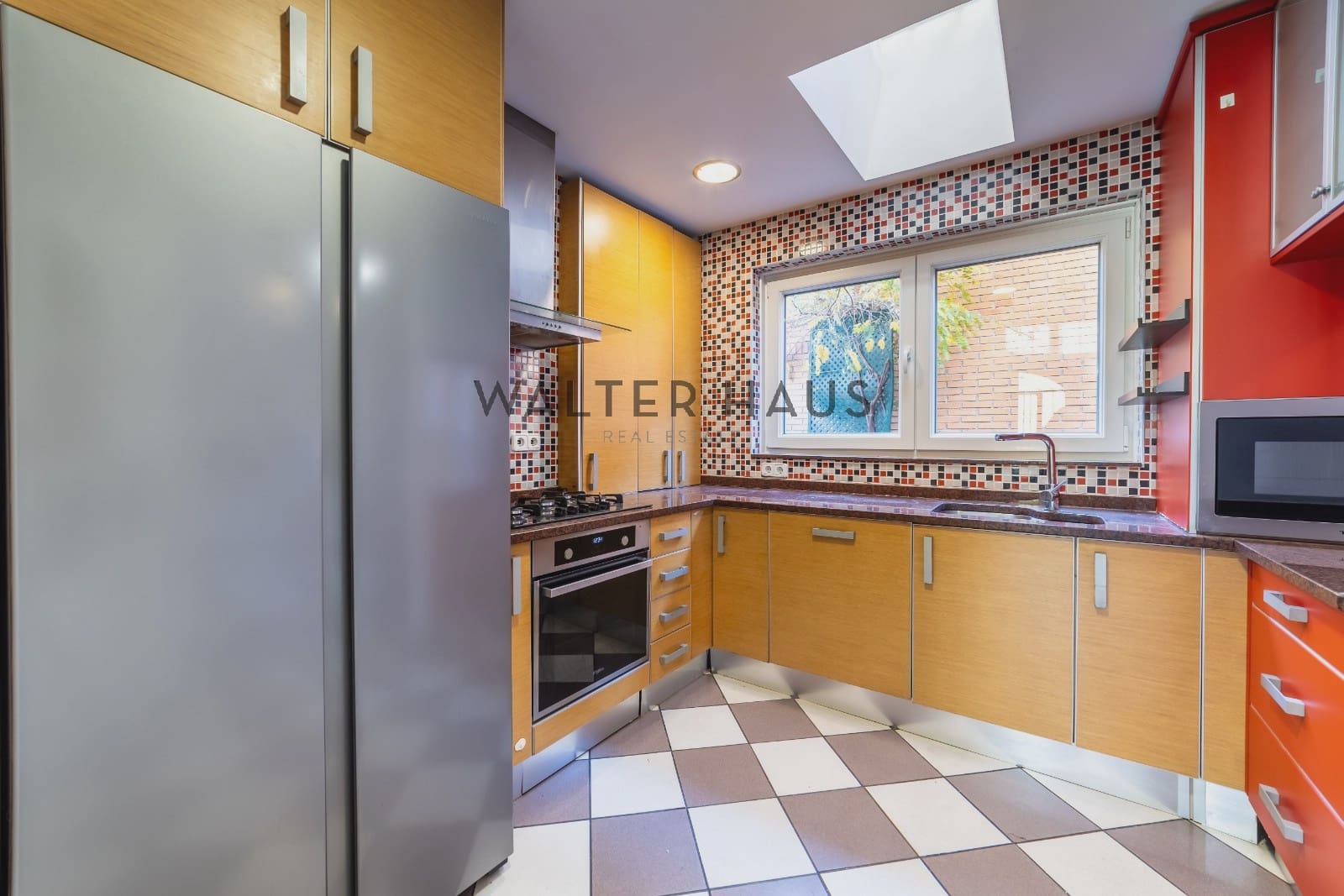 4 soveværelse Villa til salg i Madrid by - € 2.000.000 (Ref: 8617639)