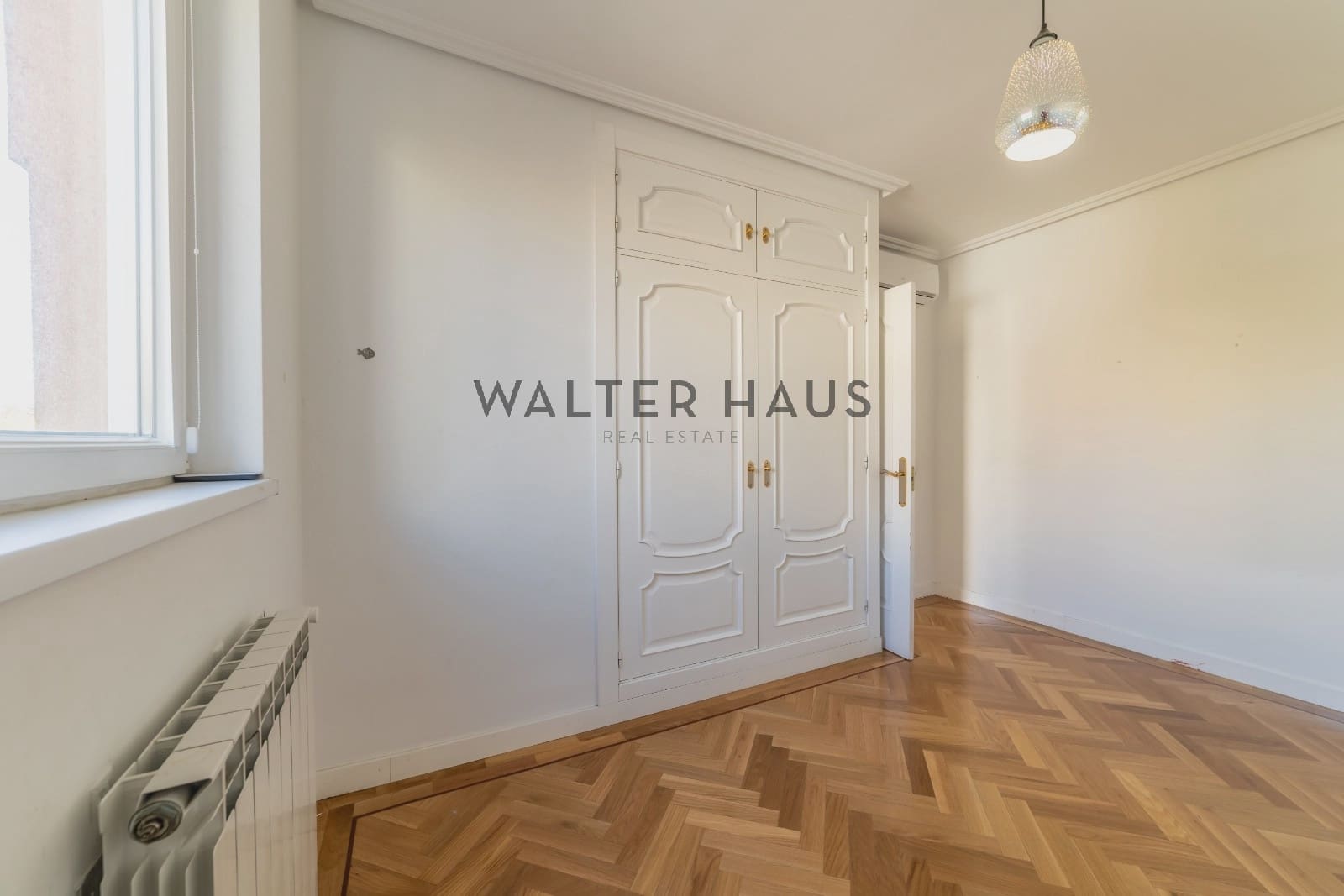 4 soveværelse Villa til salg i Madrid by - € 2.000.000 (Ref: 8617639)