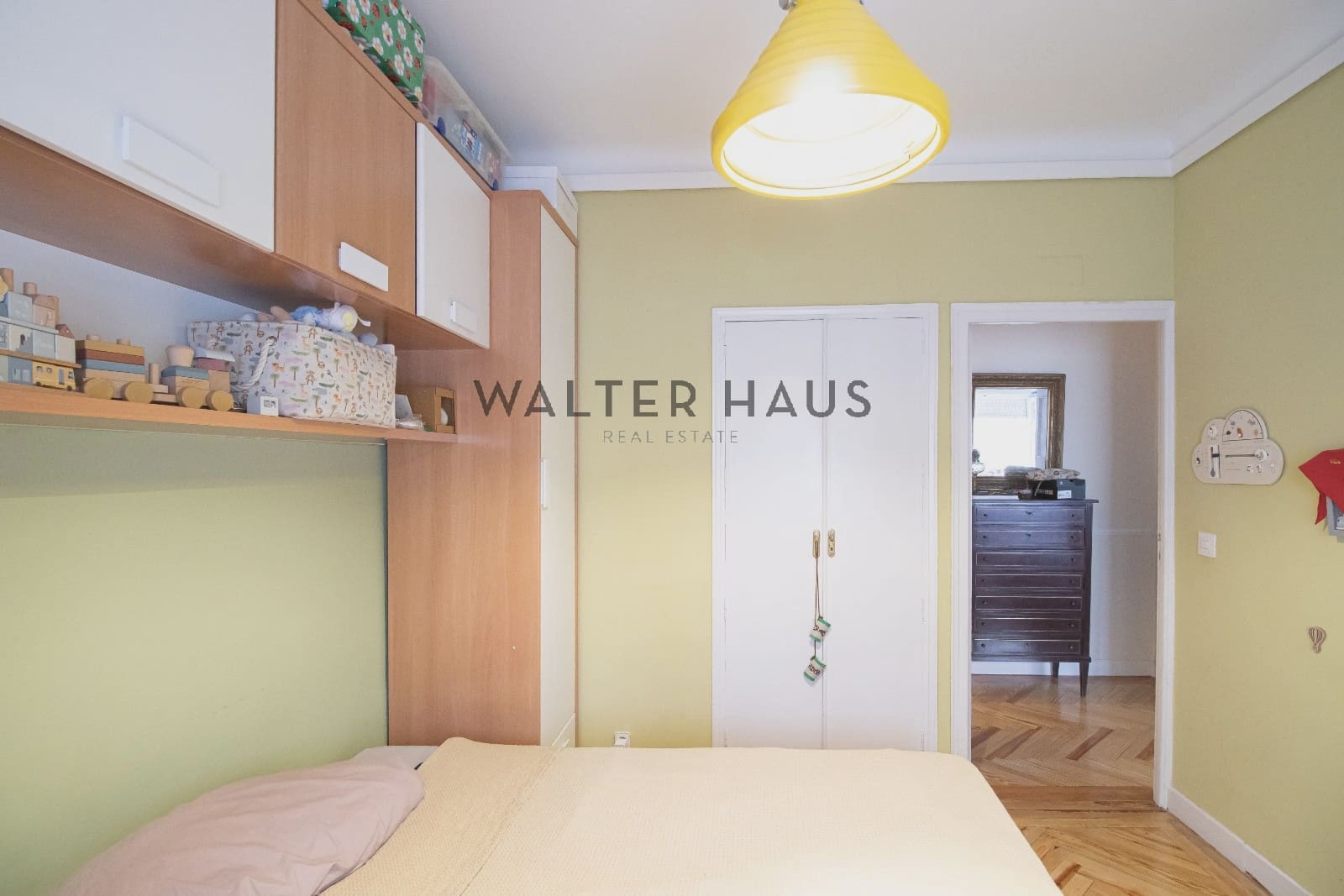 4 soveværelse Lejlighed til salg i Madrid by - € 1.638.000 (Ref: 8620539)