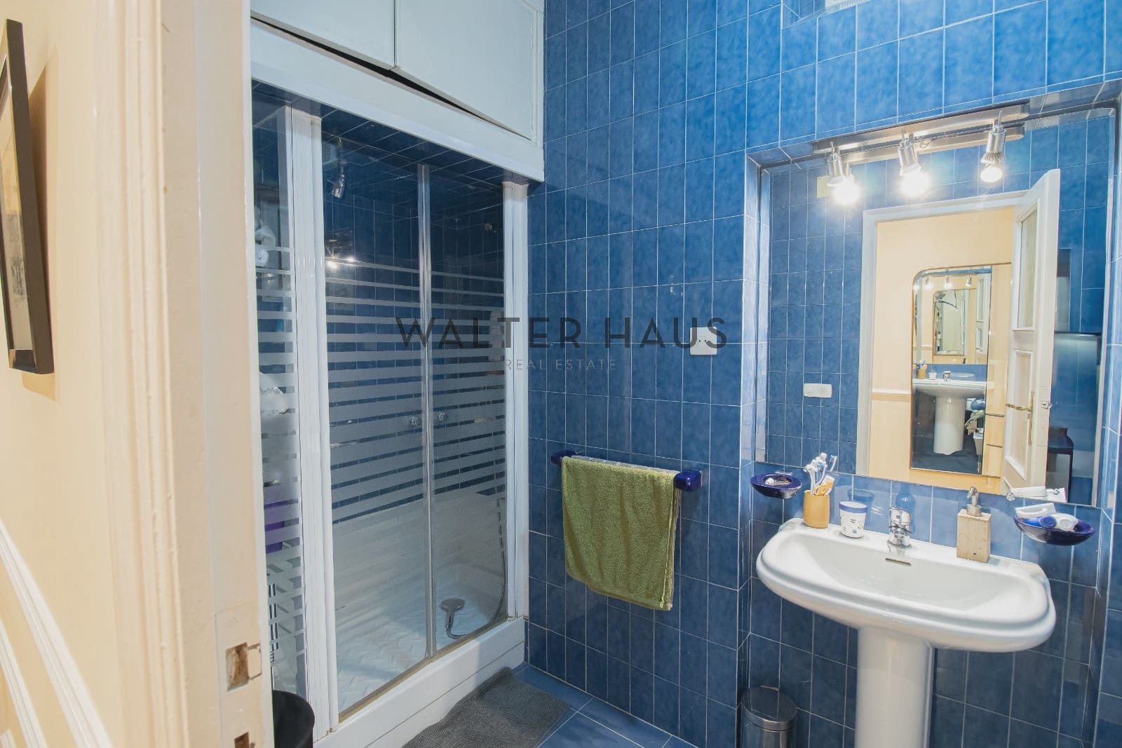 4 soveværelse Lejlighed til salg i Madrid by - € 1.638.000 (Ref: 8620539)