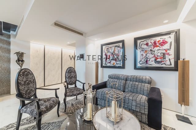 2 soveværelse Lejlighed til salg i Jerónimos, Madrid by med swimmingpool - € 2.700.000 (Ref: 8620541)