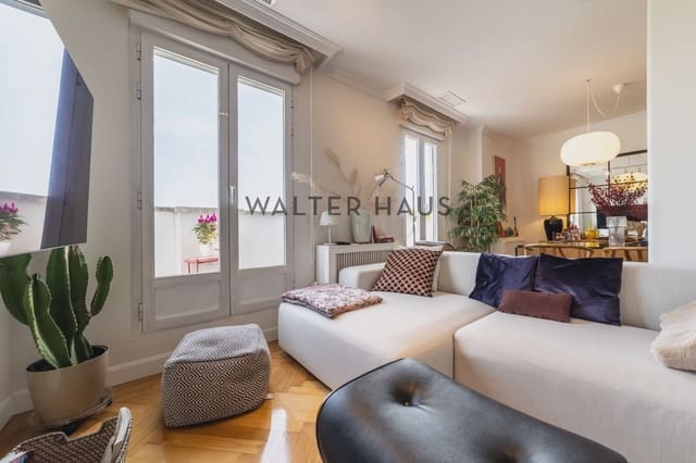 3 sovrum Takvåning till salu i Cortes, Madrid stad - 1 870 000 € (Ref: 8620721)