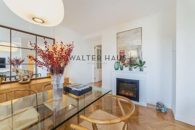 3 sovrum Takvåning till salu i Cortes, Madrid stad - 1 870 000 € (Ref: 8620721)