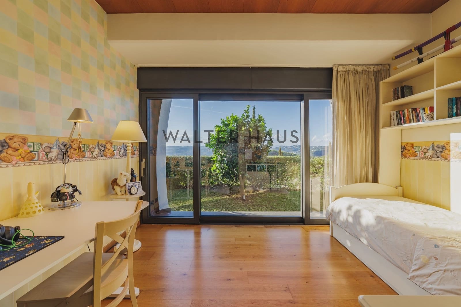 6 bedroom Villa for sale in Lloret de Mar with pool - € 1,990,000 (Ref: 8624396)