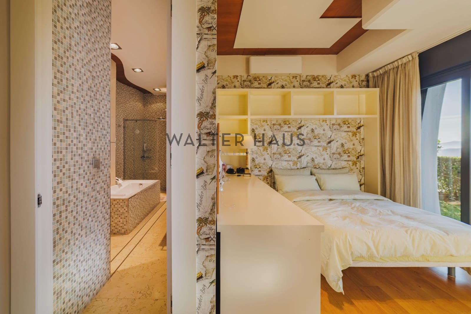 6 bedroom Villa for sale in Lloret de Mar with pool - € 1,990,000 (Ref: 8624396)