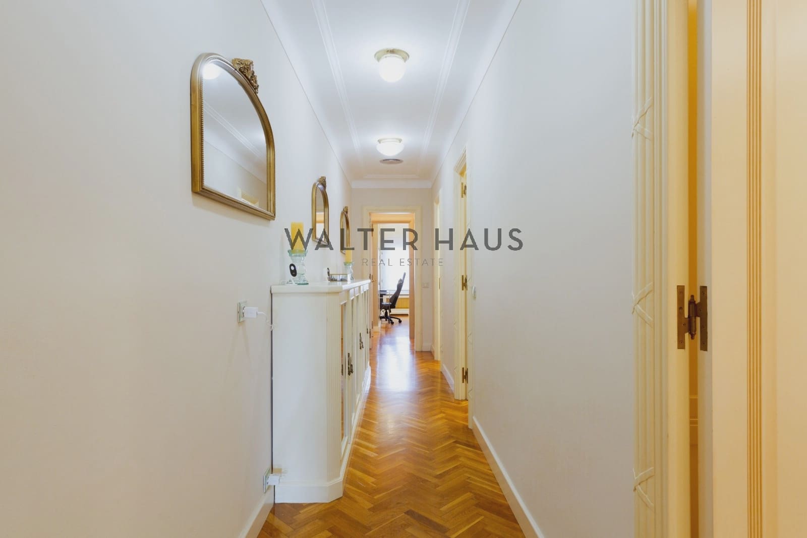 3 soveværelse Lejlighed til salg i Barcelona by - € 1.900.000 (Ref: 8626107)