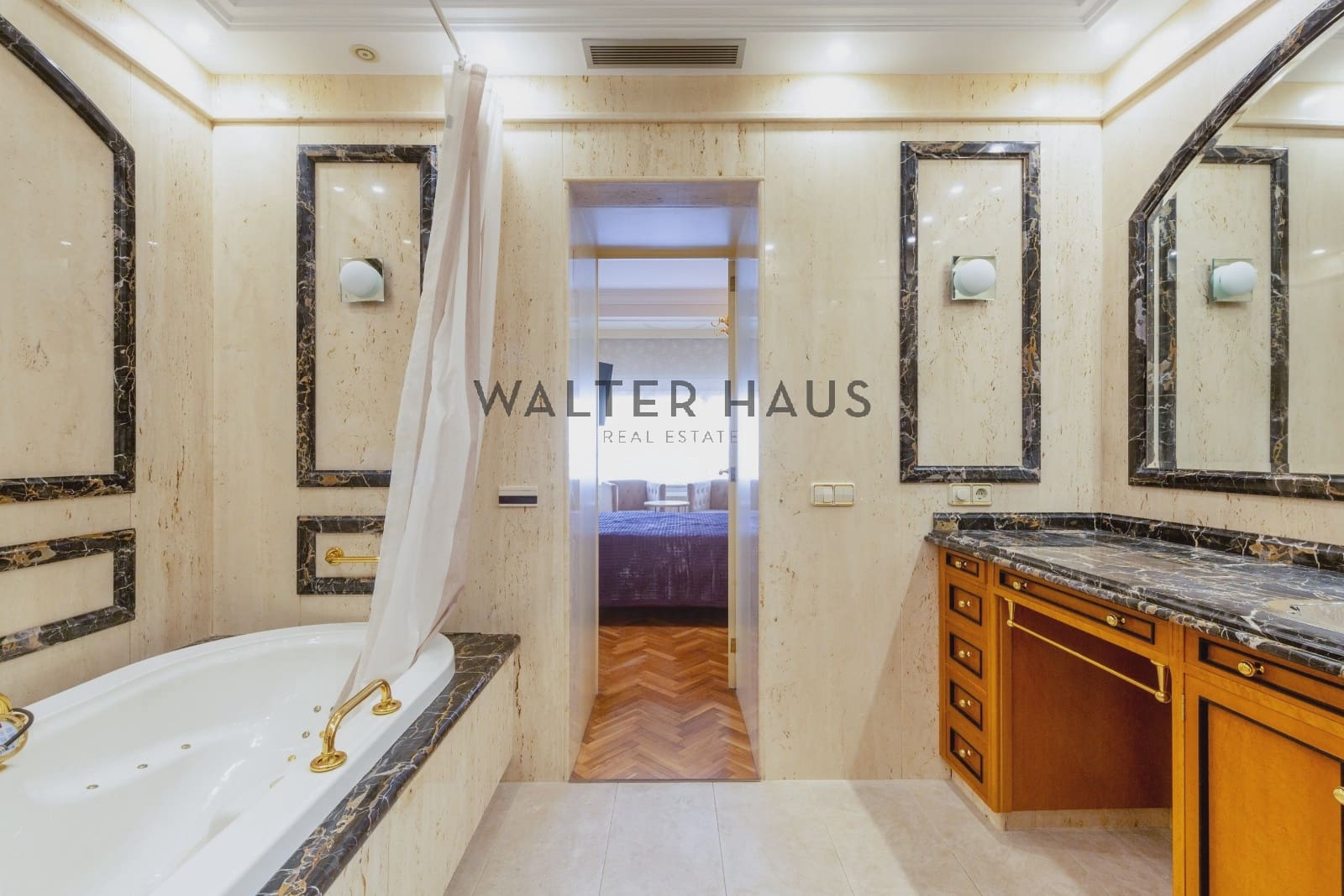 3 soveværelse Lejlighed til salg i Barcelona by - € 1.900.000 (Ref: 8626107)