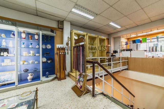 Commercial for sale in Castillejos, Madrid city with pool - € 2,500,000 (Ref: 8635913)