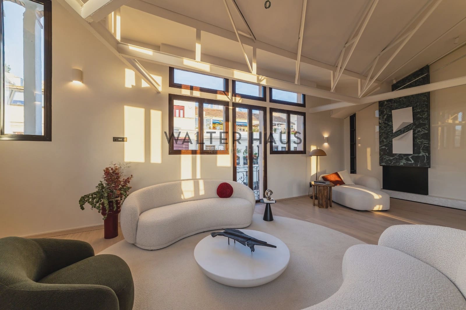 4 soveværelse Lejlighed til salg i Madrid by med swimmingpool - € 3.790.000 (Ref: 8655753)