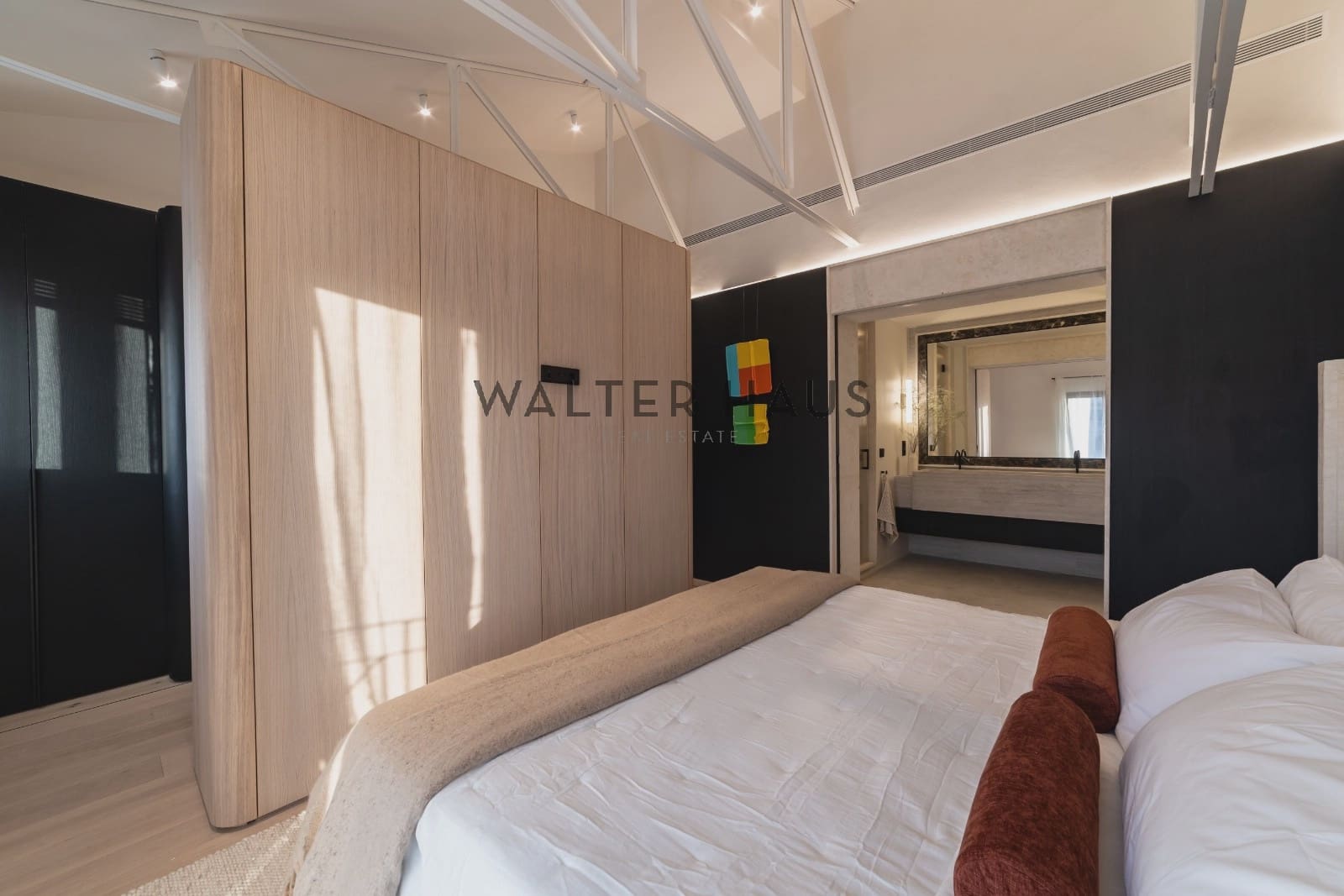 4 soveværelse Lejlighed til salg i Madrid by med swimmingpool - € 3.790.000 (Ref: 8655753)