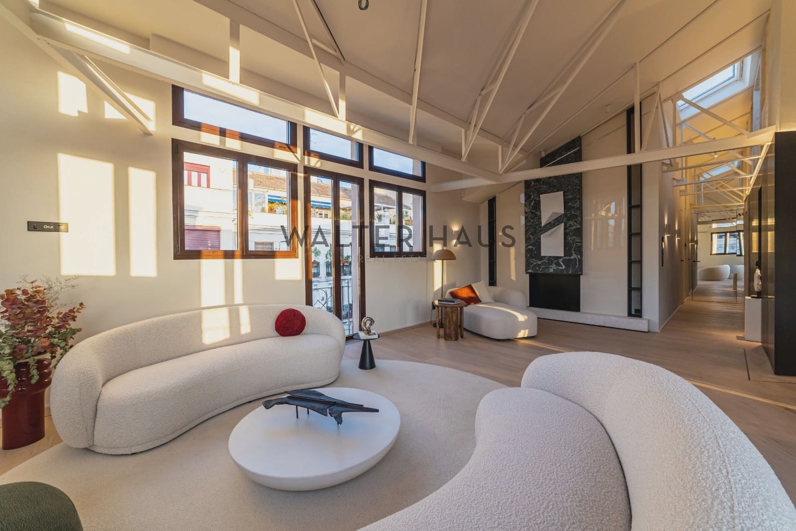 4 soveværelse Lejlighed til salg i Madrid by med swimmingpool - € 3.790.000 (Ref: 8655753)