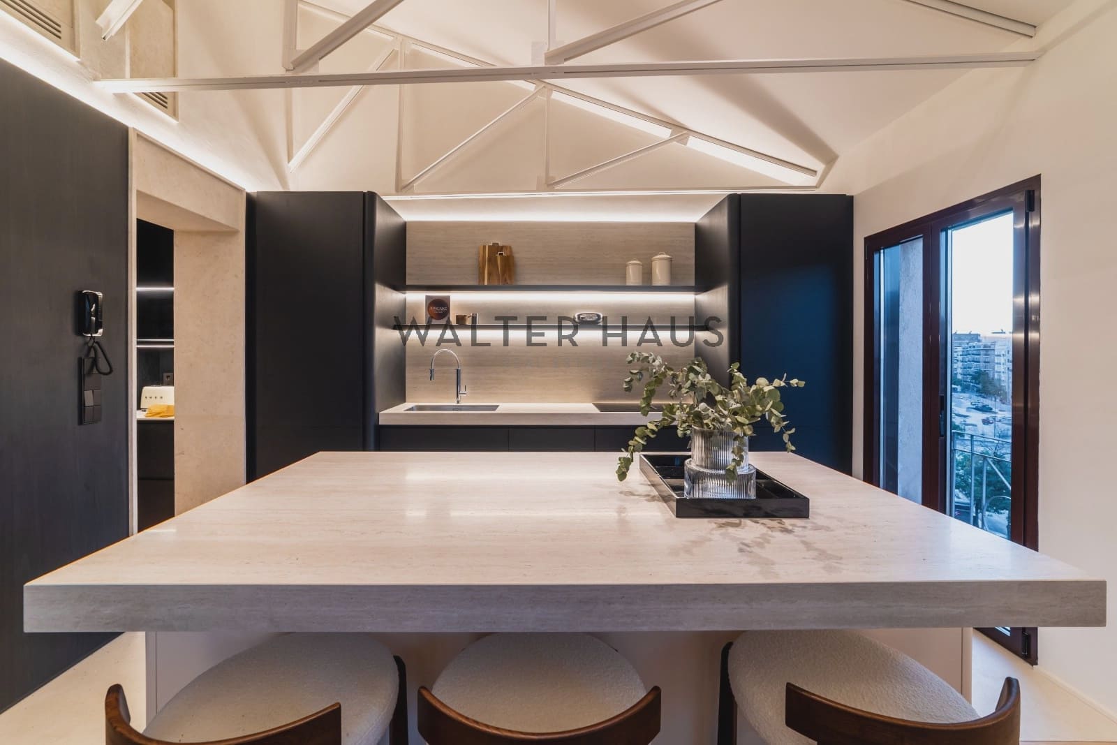 4 soveværelse Lejlighed til salg i Madrid by med swimmingpool - € 3.790.000 (Ref: 8655753)