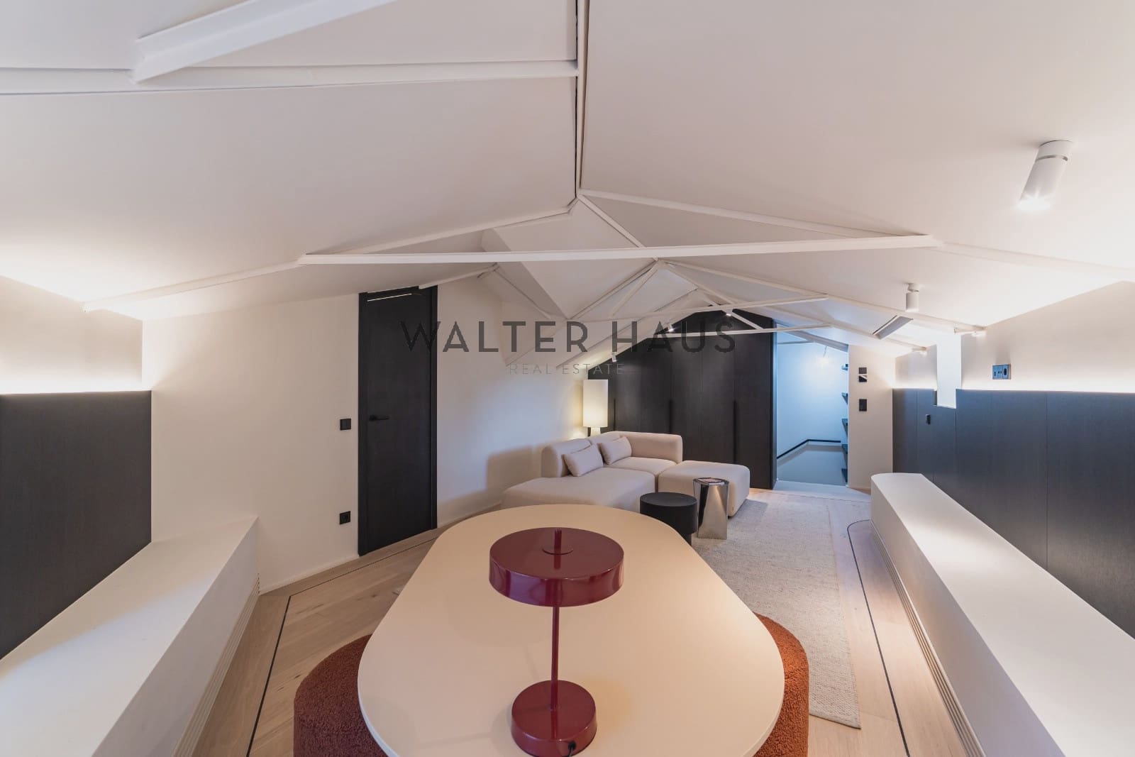 4 soveværelse Lejlighed til salg i Madrid by med swimmingpool - € 3.790.000 (Ref: 8655753)