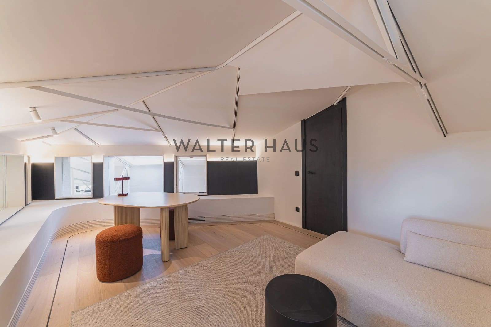 4 soveværelse Lejlighed til salg i Madrid by med swimmingpool - € 3.790.000 (Ref: 8655753)