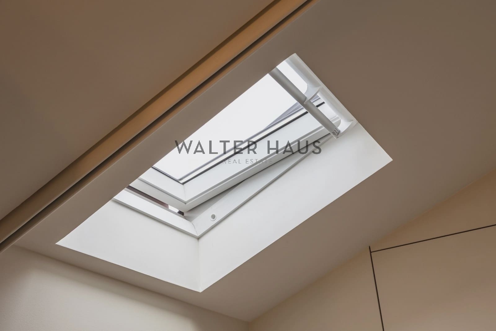 4 slaapkamer Flat te koop in Madrid stad - € 3.590.000 (Ref: 8655753)