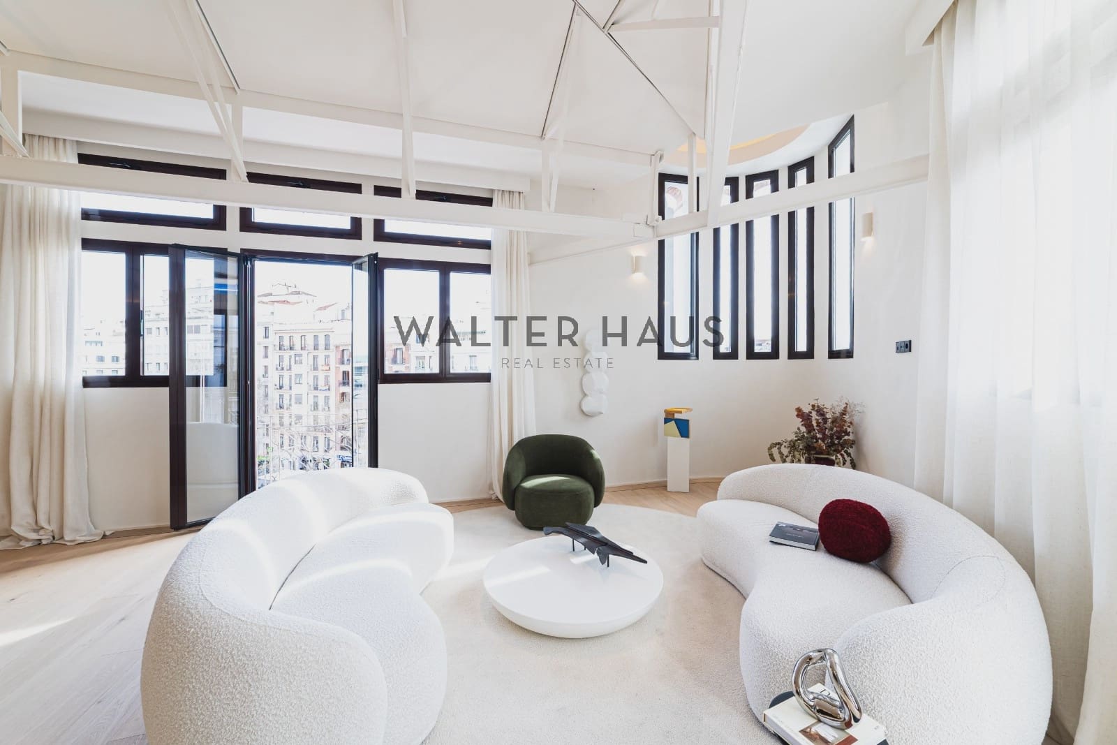 4 slaapkamer Flat te koop in Madrid stad - € 3.590.000 (Ref: 8655753)