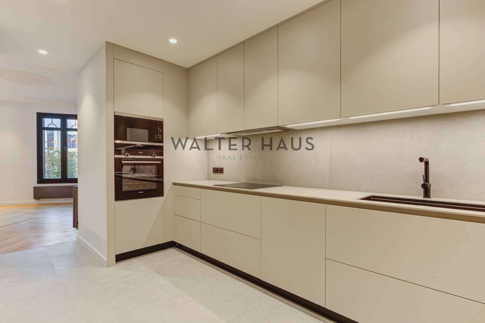 3 soverom Leilighet til salgs i Barcelona by - € 1 800 000 (Ref: 8681421)