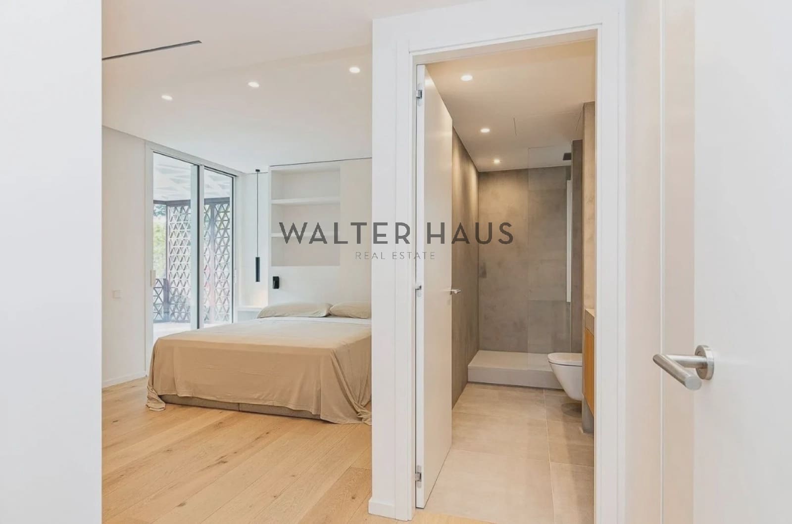 5 soveværelse Lejlighed til salg i Barcelona by med swimmingpool - € 2.755.000 (Ref: 8681422)