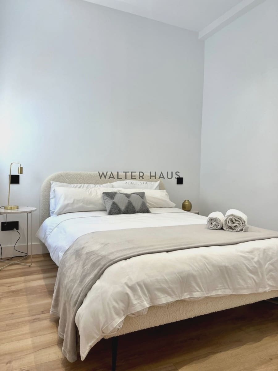 3 soveværelse Lejlighed til salg i Madrid by med swimmingpool - € 1.450.000 (Ref: 8688546)