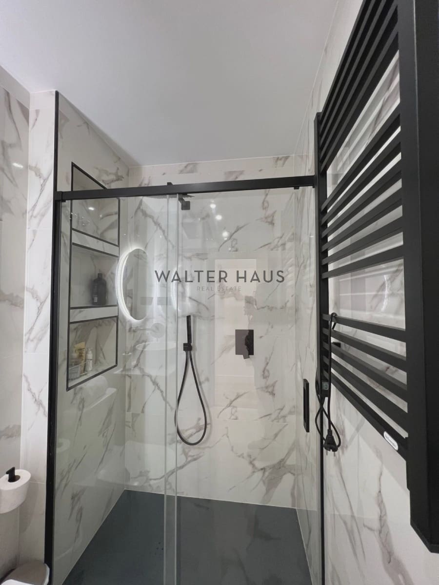 3 soveværelse Lejlighed til salg i Madrid by med swimmingpool - € 1.450.000 (Ref: 8688546)