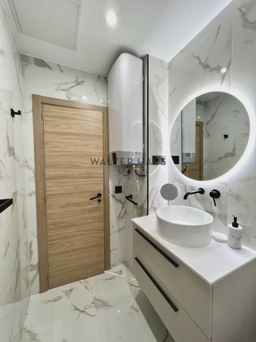 3 soveværelse Lejlighed til salg i Madrid by med swimmingpool - € 1.450.000 (Ref: 8688546)