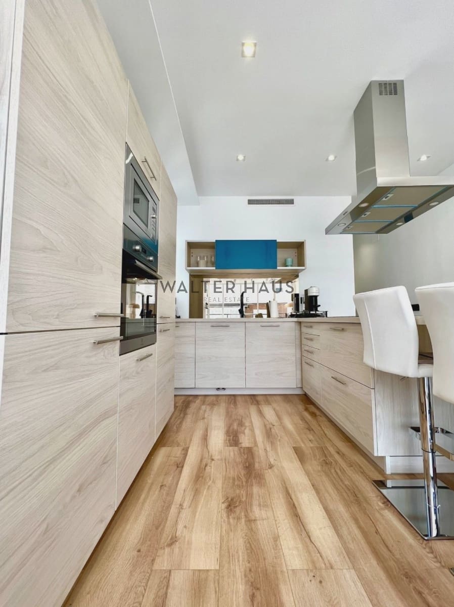 3 soveværelse Lejlighed til salg i Madrid by med swimmingpool - € 1.450.000 (Ref: 8688546)