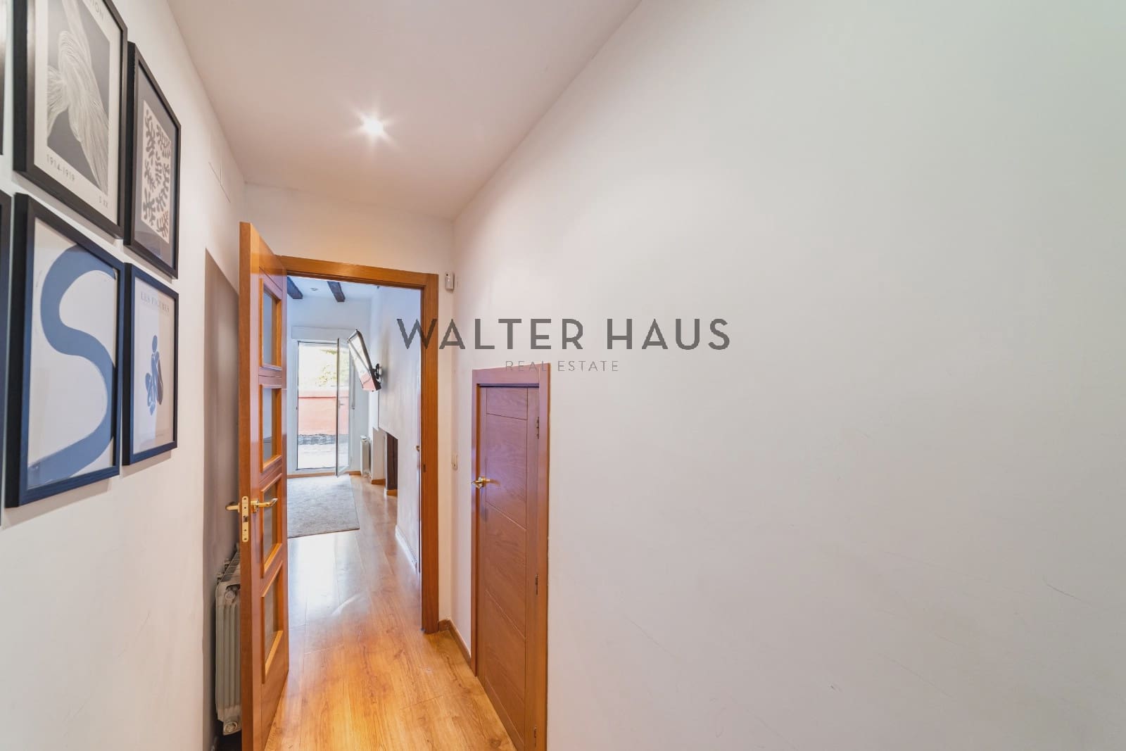 2 bedroom Penthouse for sale in Madrid city with pool - € 1,150,000 (Ref: 8688547)