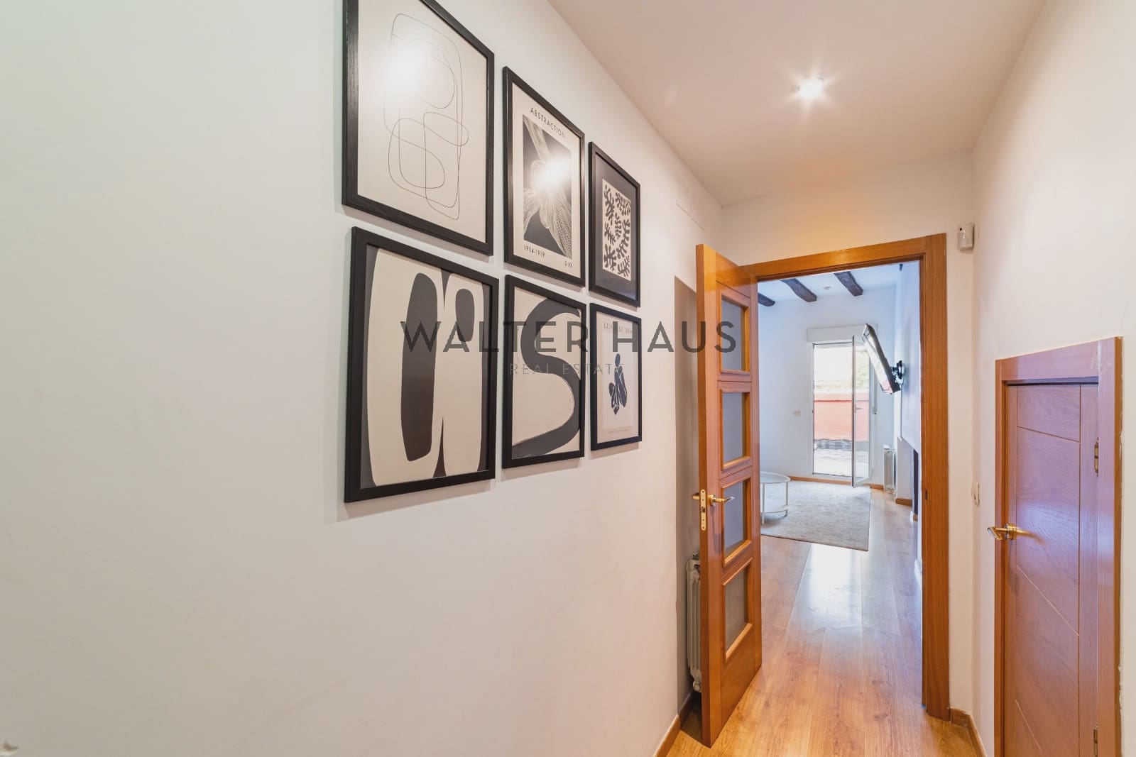 2 bedroom Penthouse for sale in Madrid city with pool - € 1,150,000 (Ref: 8688547)