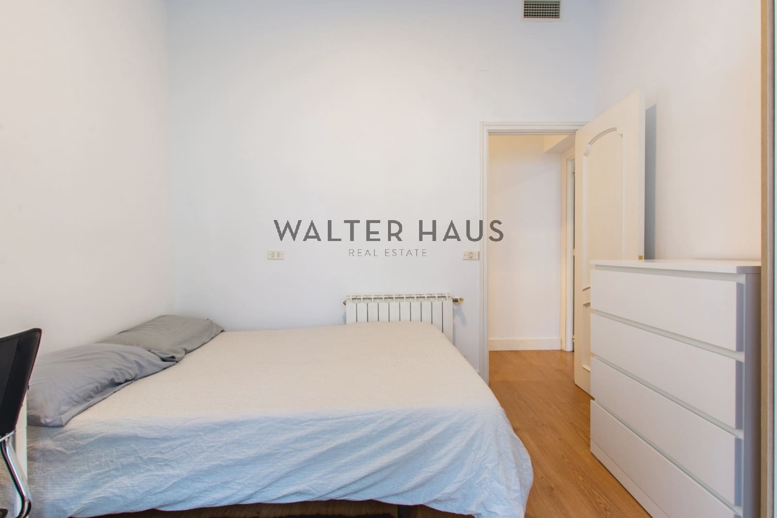 4 soveværelse Lejlighed til salg i Madrid by med swimmingpool - € 840.000 (Ref: 8688674)