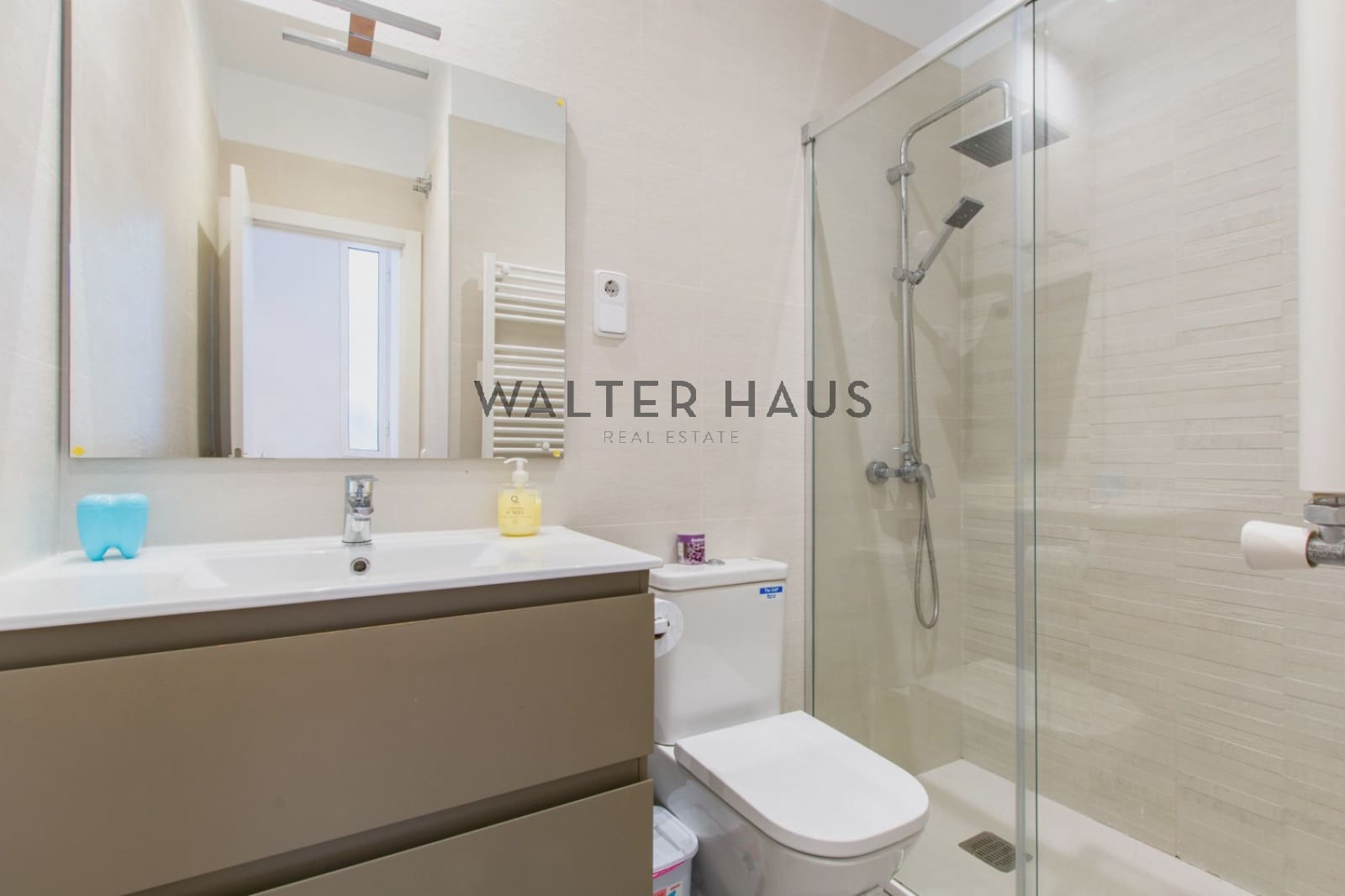 4 soveværelse Lejlighed til salg i Madrid by med swimmingpool - € 840.000 (Ref: 8688674)