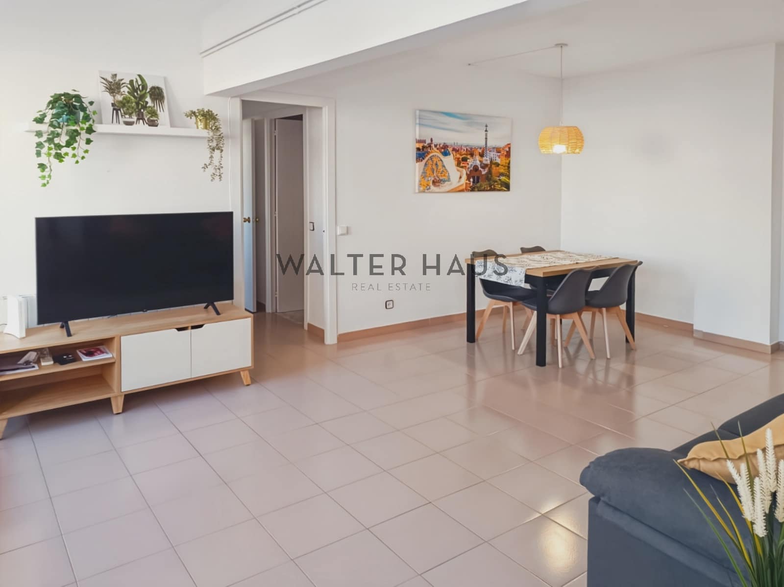 2 quarto Penthouse para arrendar em Barcelona cidade - 1 590 € (Ref: 8690427)